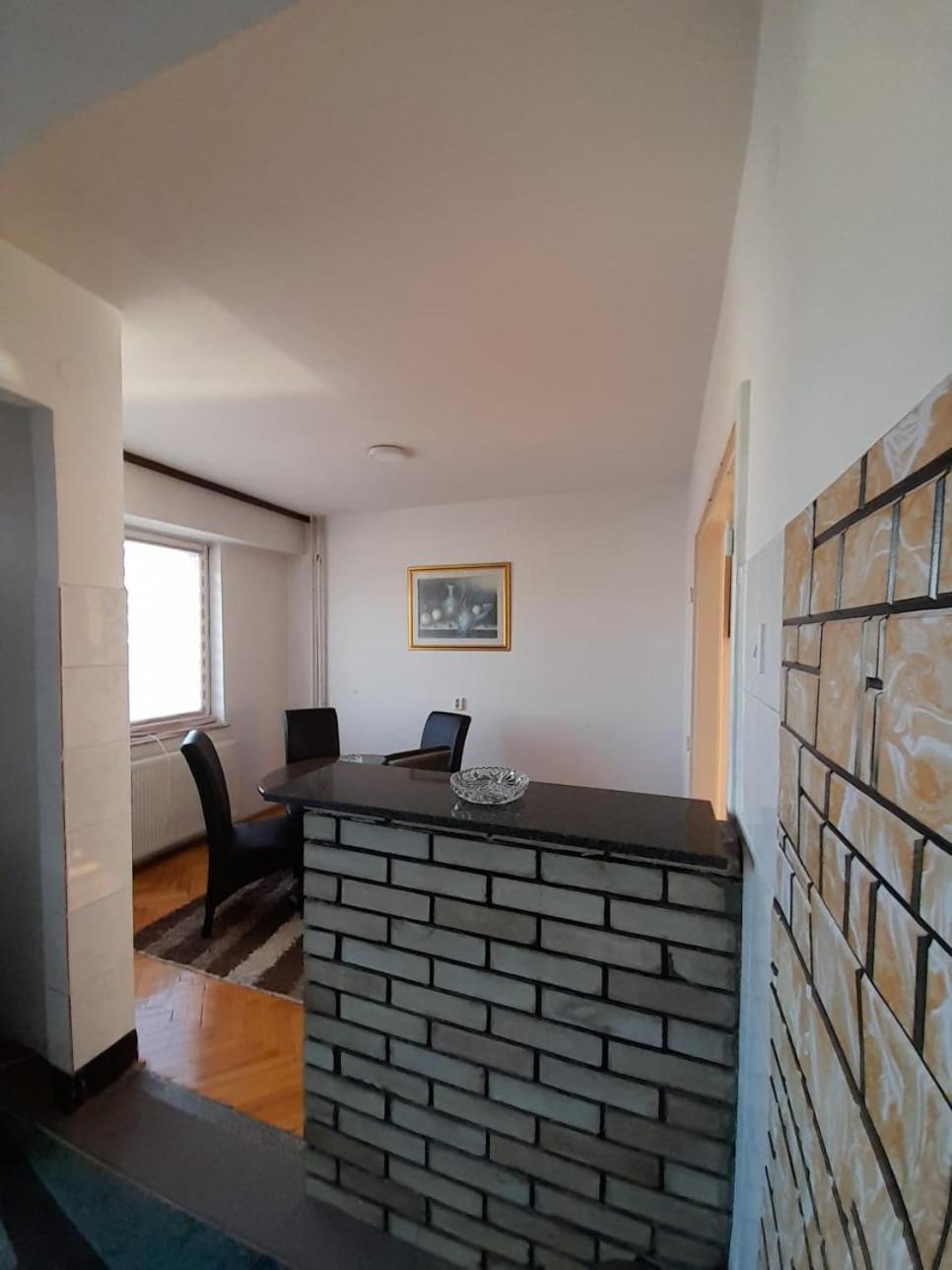 Vista Old Town Apartment *